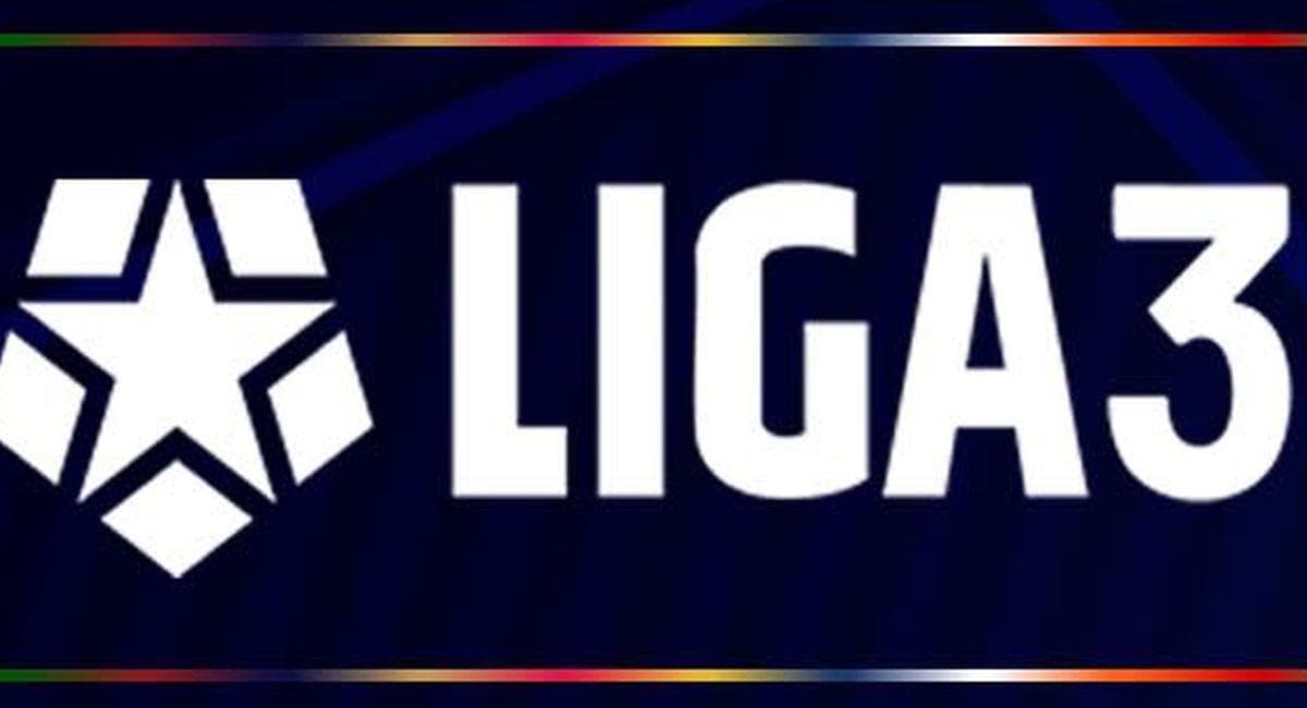 Jugadores celebrando el pase a la fase final en la Liga 3 Perú